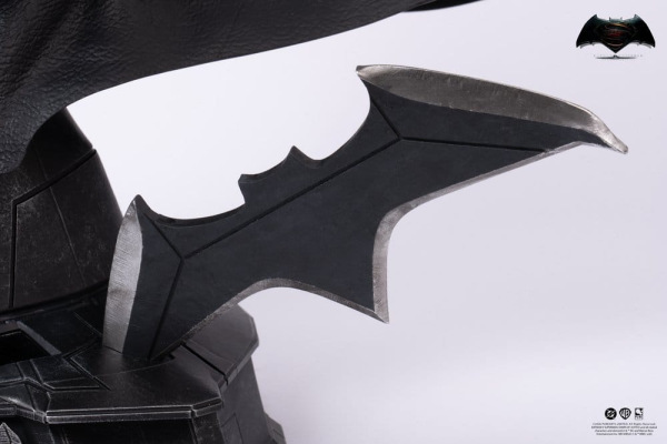 Justice League: Batman v Superman: Dawn of Justice Replica 1/1 Batman Cowl 51 cm 10