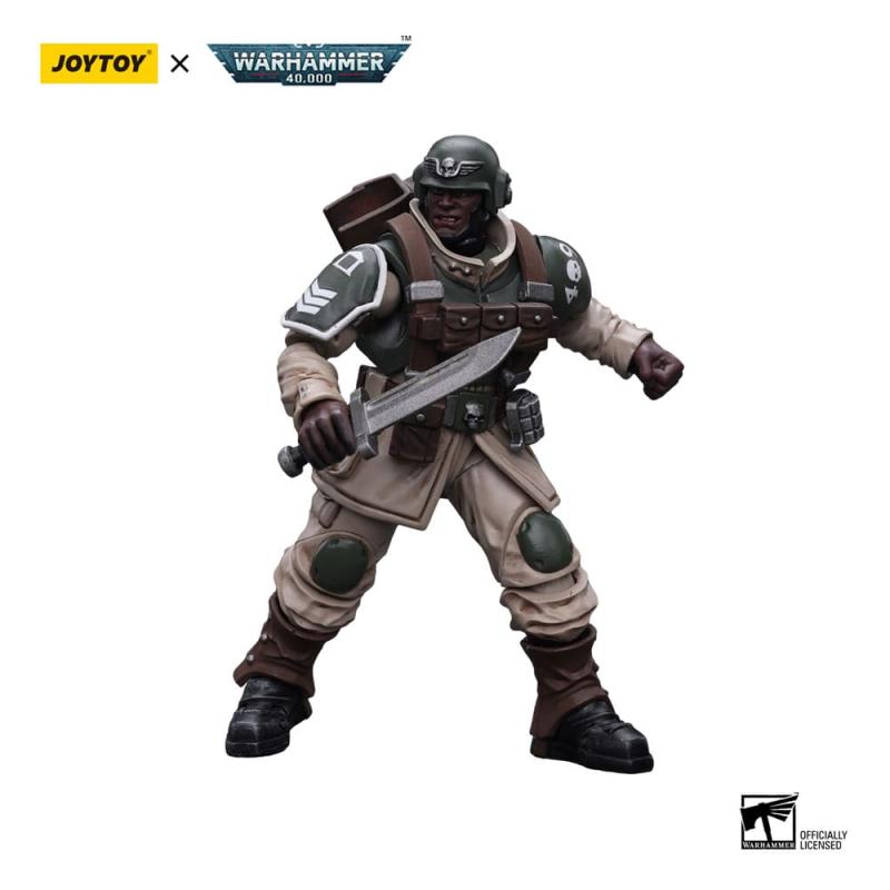 Warhammer 40k Action Figure 1/18 Astra Militarum Cadian Command Squad Veteran with Regimental Standa