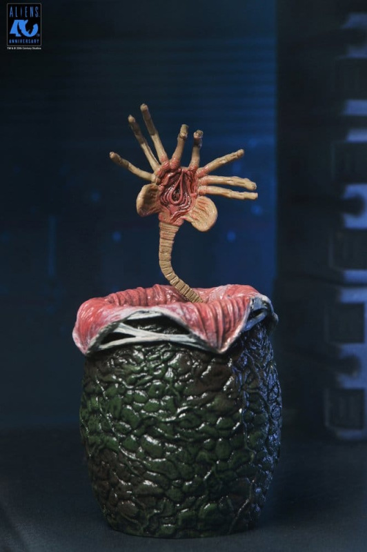 Aliens Ultimate Action Figure Warrior (1986) Xenomorph Black (40th Anniversary) 23 cm 7