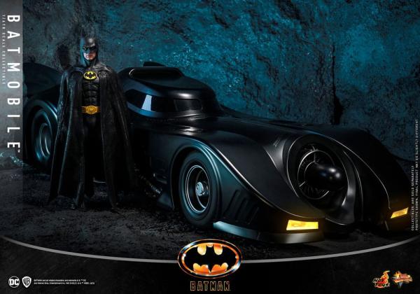 Batman (1989): Batmobile 1/6 Movie Masterpiece Action Figure - Hot Toys