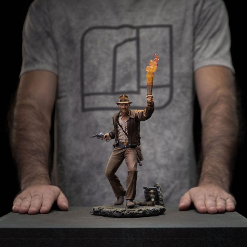 Indiana Jones Art Scale Statue 1/10 Indiana Jones 26 cm