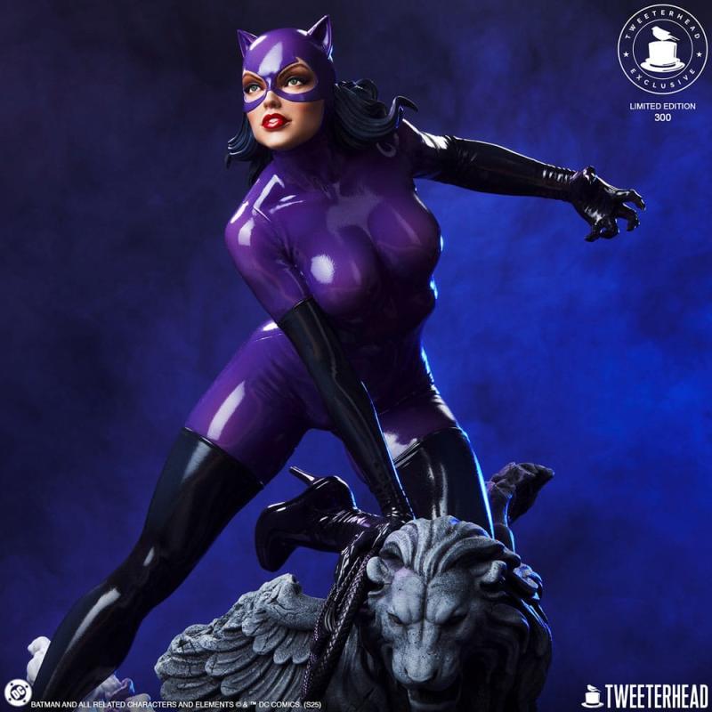 DC Comics Maquette 1/4 Catwoman (Purple Edition) 47 cm 4