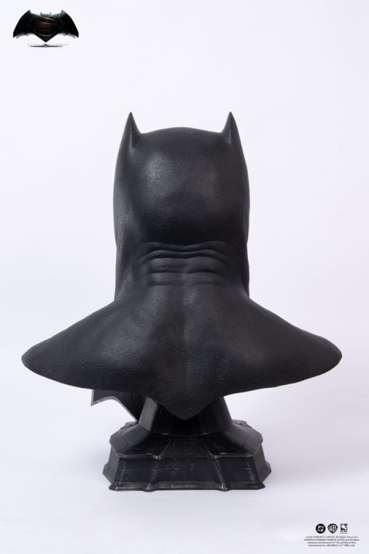 Justice League: Batman v Superman: Dawn of Justice Replica 1/1 Batman Cowl 51 cm 4