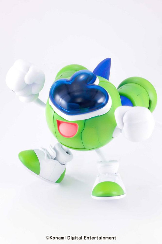 TwinBee Rainbow Bell Adventure Plastic Model Kit Gwinbee 10 cm 8