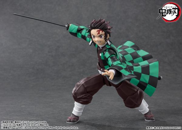 Demon Slayer: Kimetsu no Yaiba S.H. Figuarts Action Figure Tanjiro Kamado 14 cm 6