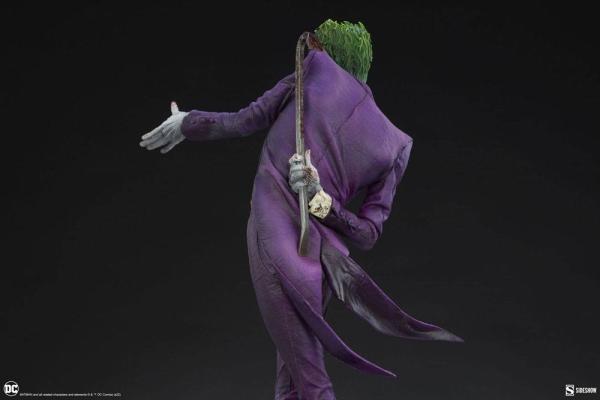 DC Comics: The Joker 60 cm Premium Format Statue - Sideshow Collectibles