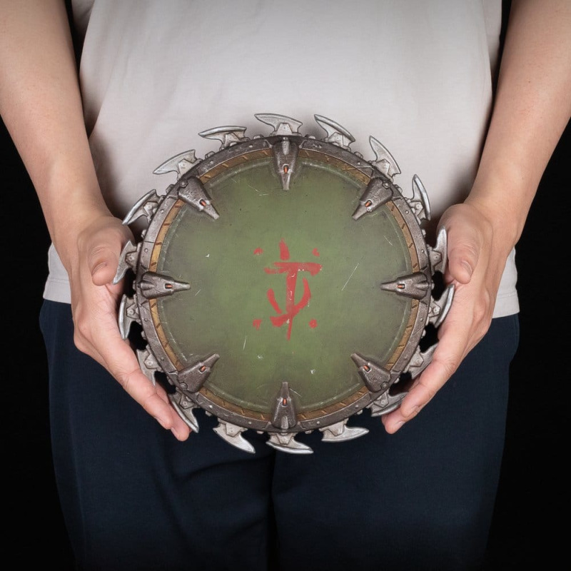 Doom: The Dark Ages Wall Mount Shield Saw 25 x 25 cm 4