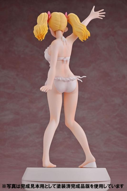 Tomo-chan Is a Girl! Queens PVC Statue 1/8 Carol Olston 22 cm 3