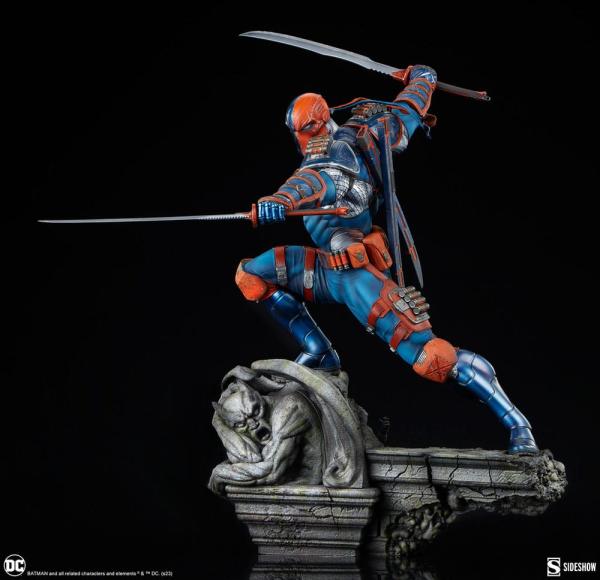 DC Comics Premium Format Statue Deathstroke 61 cm