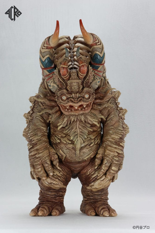 Ultraman Takeya x Kaiju Remix Series Collectible Statue Miclas 30 cm 1