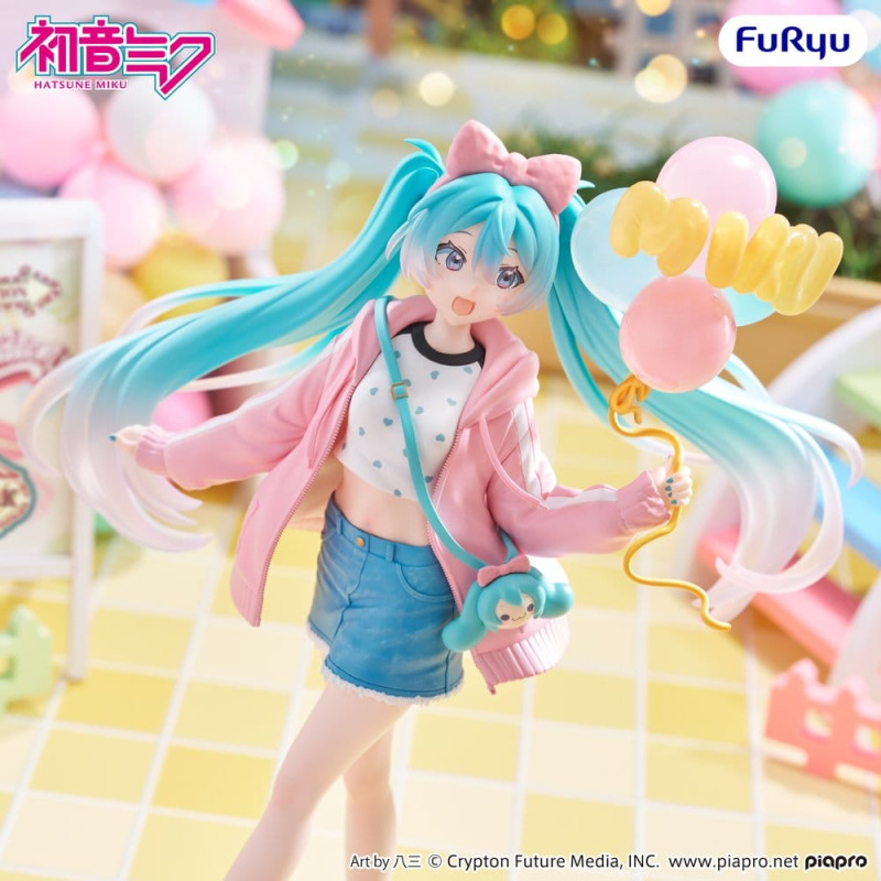 Hatsune Miku Muchute PVC Figure Theme Park Date Version 19 cm 4