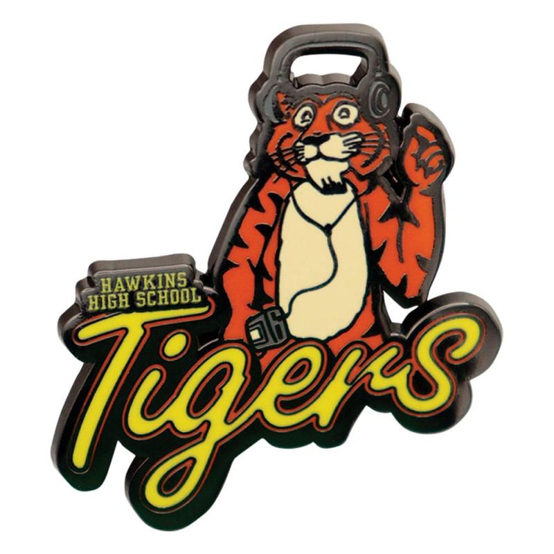 Stranger Things Pennant with Pin Badge Tiger´s