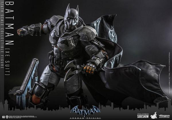 Batman Arkham Origins: Batman (XE Suit) 1/6 Action Figure - Hot Toys