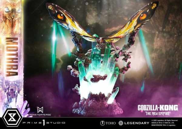 Godzilla x Kong: The New Empire Ultimate Diorama Masterline Series Statue Mothra 113 cm 2