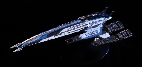 Mass Effect Die-Cast Normandy SR-2 22 cm 7