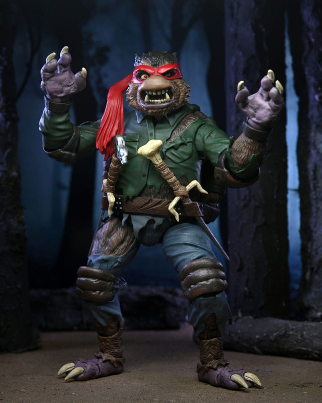 Universal Monsters/Teenage Mutant Ninja Turtles Action Figure Raphael as the Wolfman 18 cm 14