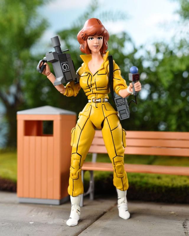 Teenage Mutant Ninja Turtles (Mirage Comics) Action Figure Ultimate April O'Neil 18 cm