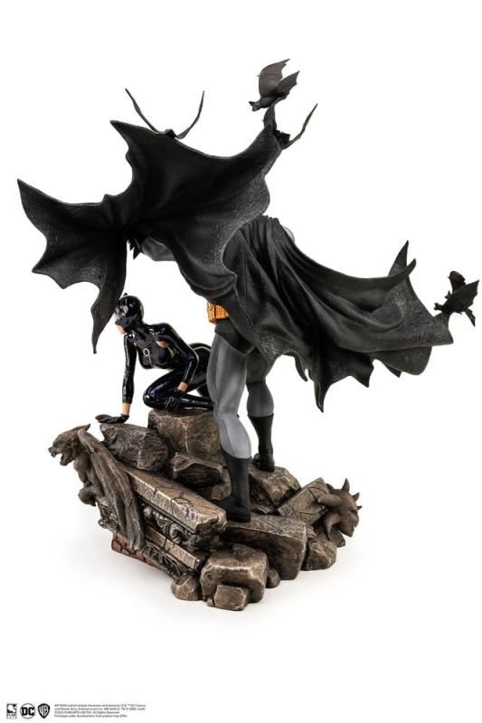 DC Comics Statue 1/4 Batman & Catwoman Reunion 67 cm