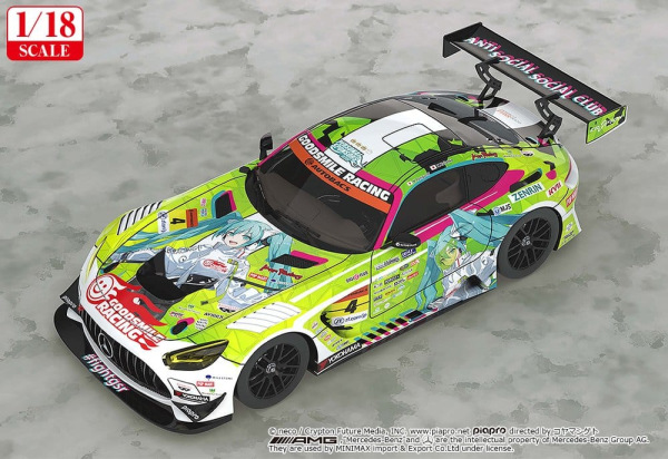 Hatsune Miku GT Project Vehicle 1/18 Good Smile Hatsune Miku AMG 2022 Season Opening Ver. 26 cm 1