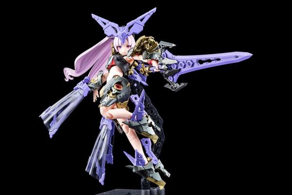 Megami Device Plastic Model Kit 1/1 Buster Doll Paladin Darkness Claw 17 cm