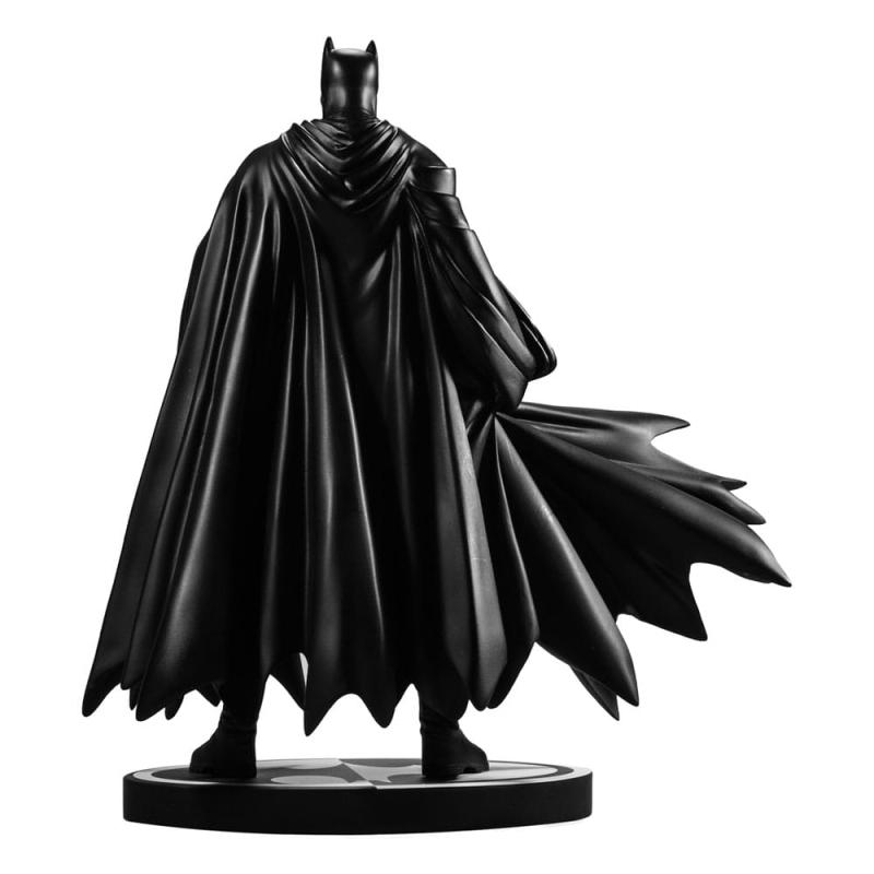 DC Direct: Batman Black & White (Batman by Lee Weeks) 19 cm Resin Statue - McFarlane Toys