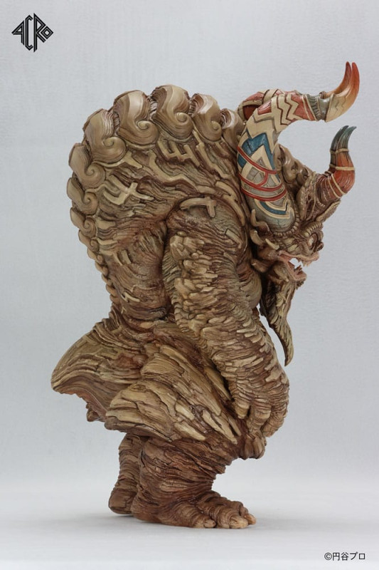 Ultraman Takeya x Kaiju Remix Series Collectible Statue Miclas 30 cm 4