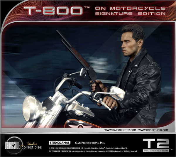 Terminator 2 Statue T-800 On Motorcycle Limited Signature Edition 70 cm 9
