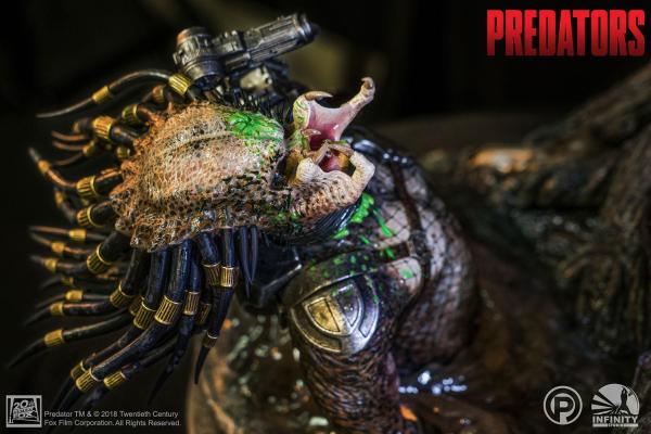 Predators Statue 1/4 Berserker Predator 72 cm