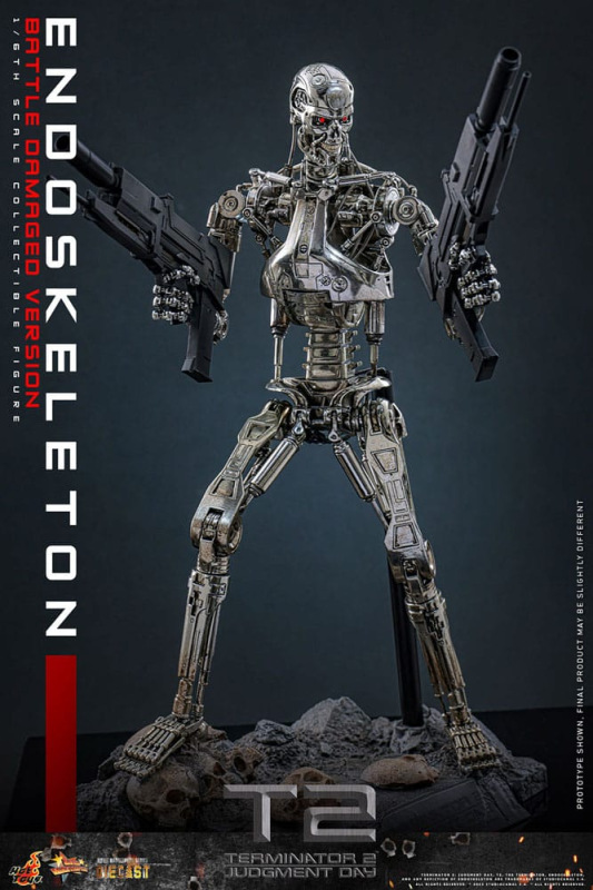 Terminator 2: Judgment Day Movie Masterpiece Action Figure 1/6 Endoskeleton (Battle Damaged Version) 5
