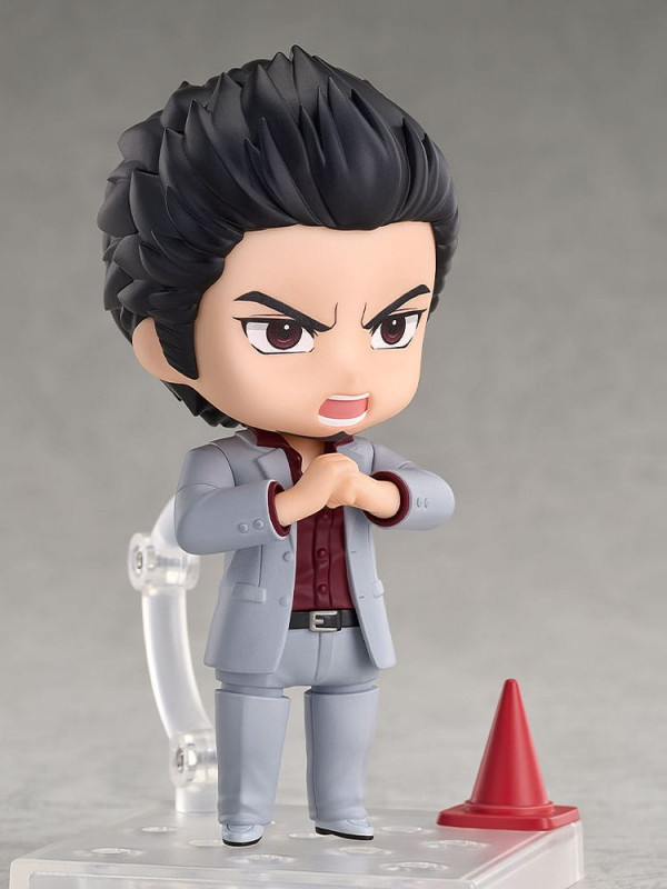 Yakuza Nendoroid Action Figure Kazuma Kiryu 10 cm 4
