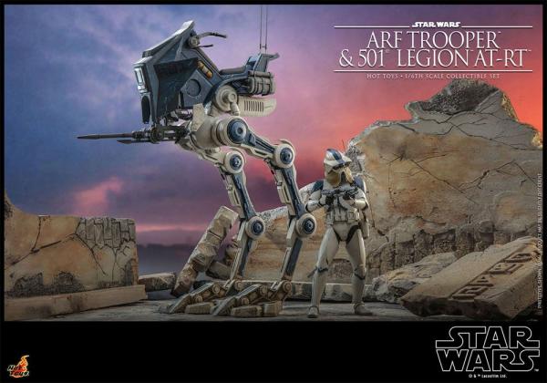 Star Wars The Clone Wars: ARF Trooper & 501st Legion AT-RT 1/6 Action Figure - Hot Toys