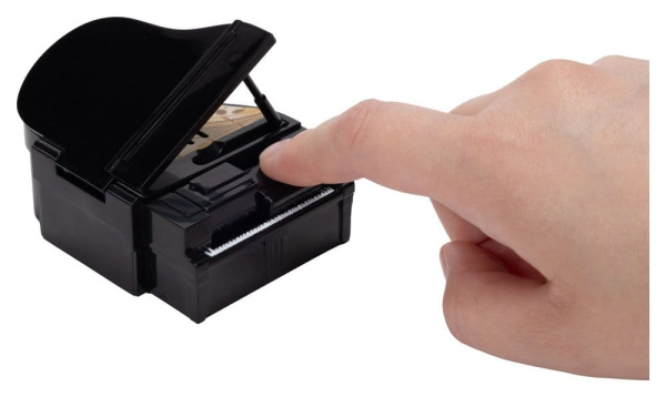 The Super Mario Galaxy Movie Deluxe Playset with 1 Mini Figure Bowser Castle 9