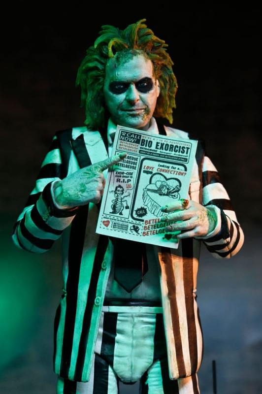 Beetlejuice Beetlejuice Action Figure 7 Scale Ultimate Striped Suit Beetlejuice 18 cm 8