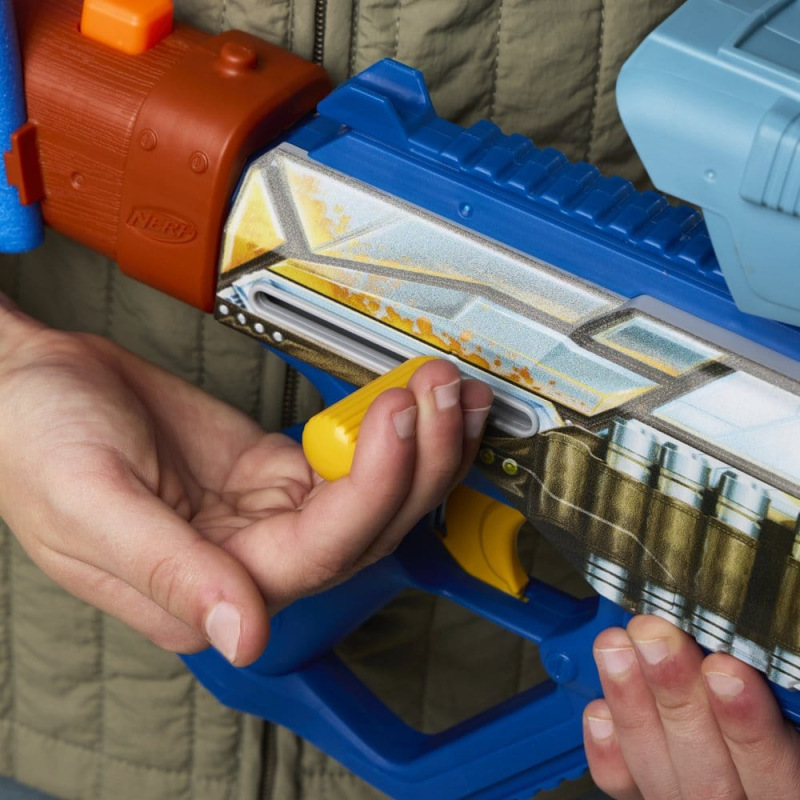 Star Wars: The Mandalorian and Grogu NERF Dart Blaster The Mandalorian 11
