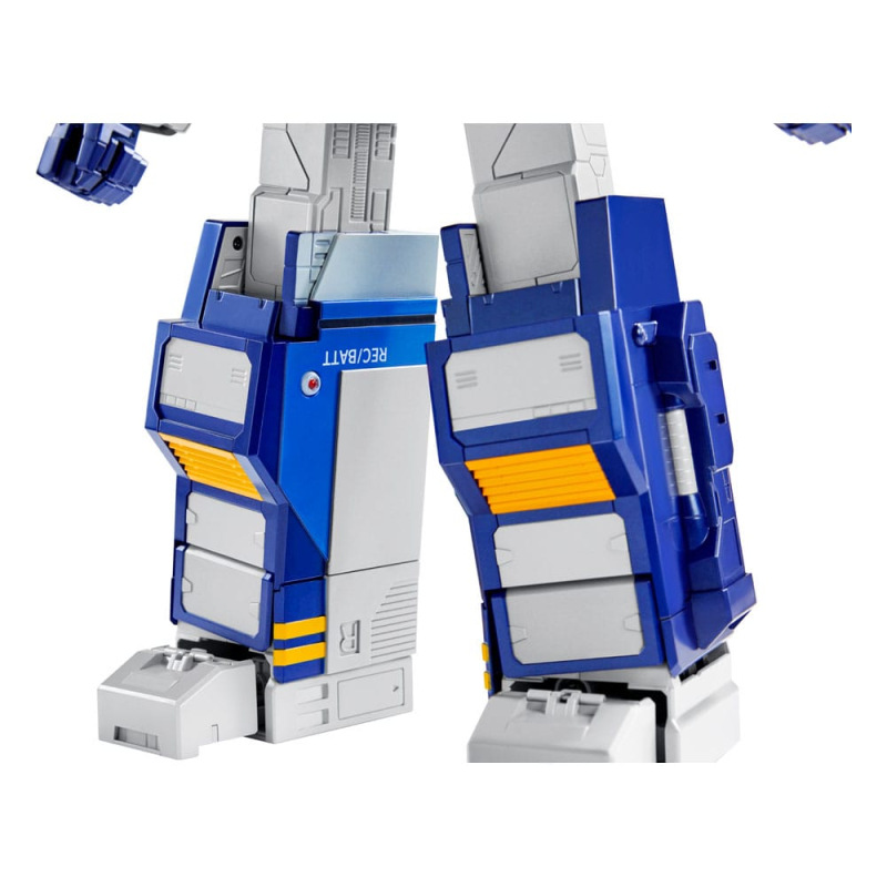 Transformers Interactive Robot Soundwave G1 Flagship 36 cm 4