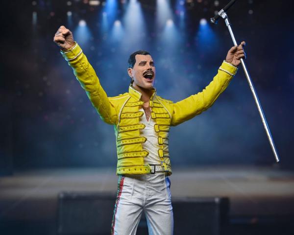 Freddie Mercury: Freddie Mercury (Yellow Jacket) 18 cm Action Figure - Neca