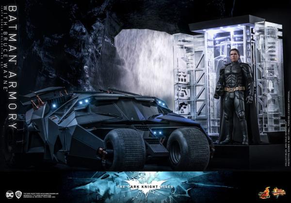 The Dark Knight Rises Movie Masterpiece Action Figures & Diorama 1/6 Batman Armory with Bruce Wa