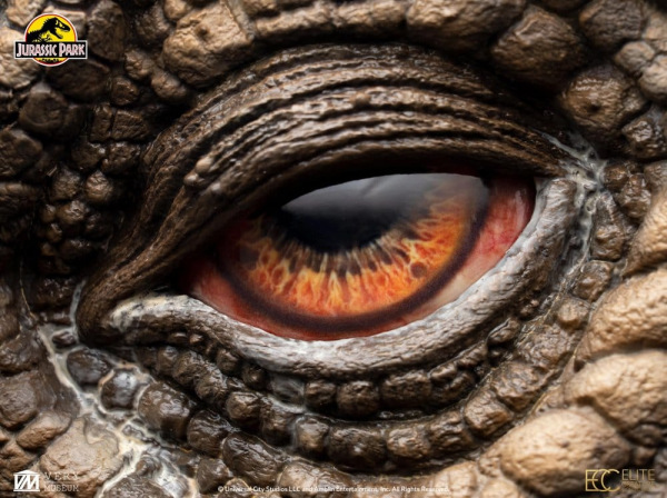 Jurassic Park Statue Triceratops Eye Prop (Reproduction) 35 cm 2