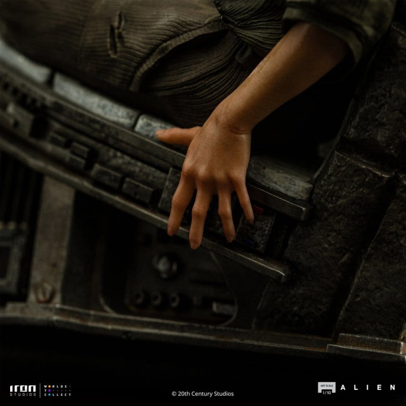 Alien 3 Art Scale Statue 1/10 Ellen Ripley and Dog Alien 23 cm 9