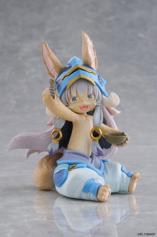 Made in Abyss Desktop Cute PVC Figure Nanachi (Mealtime ver.) 13 cm