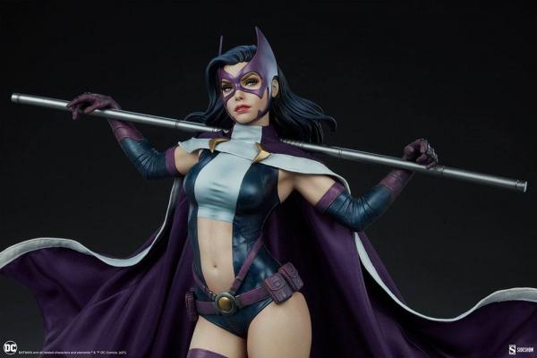 DC Comics: Huntress 51 cm Premium Format Figure - Sideshow Collectibles