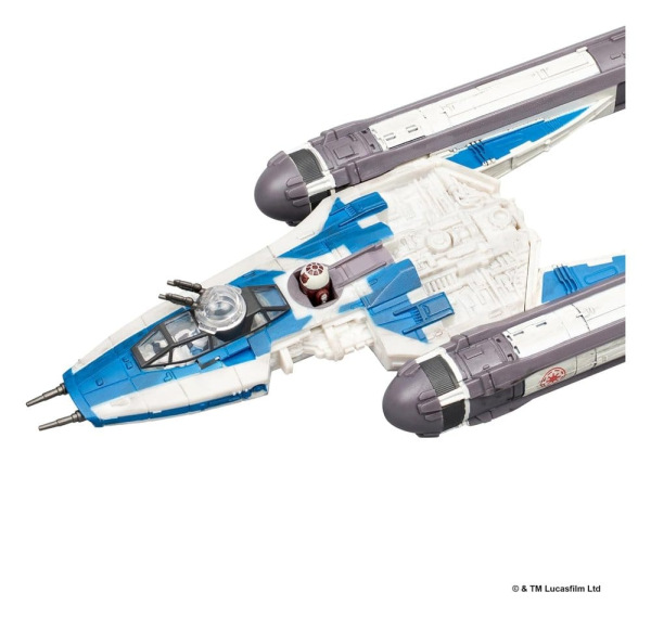 Star Wars Medium Vehicle BTL-B Y-wing Starfighter with Clone Captain Rex 13 cm 1