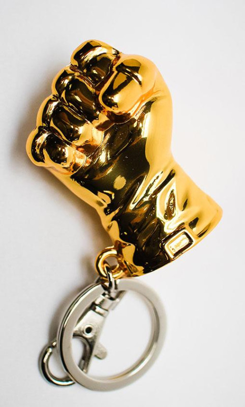 Marvel Comics Metal Keychain Infinity Gauntlet 1