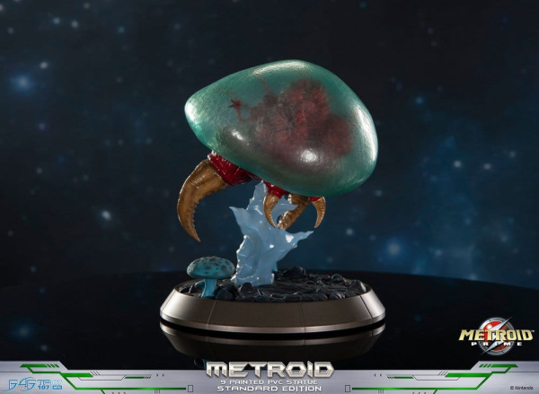 Metroid Prime PVC Figure Metroid (Standard) (Glow in the Dark) 21 cm 3