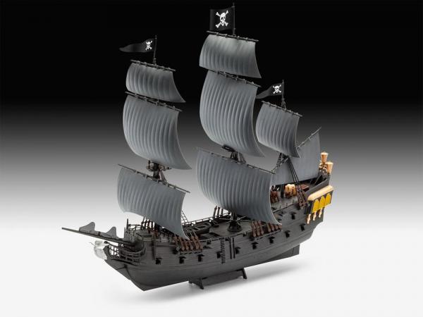 Pirates of the Caribbean: Black Pearl 26 cm Model Kit - Revell