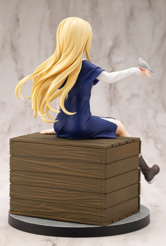 Sasaki and Peeps PVC Statue 1/7 Elsa 19 cm 3