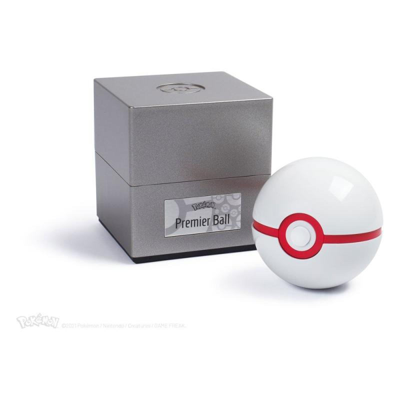 Pokémon: Premier Ball 1/1 Diecast Replica - Wand Company
