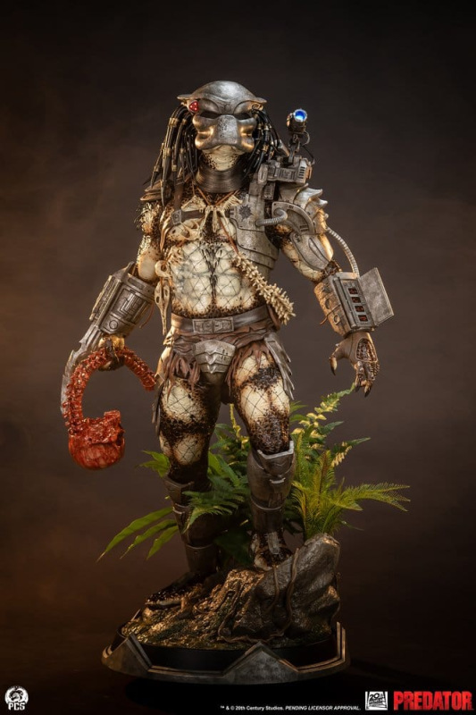 Predator Statue 1/2 Predator 117 cm 1