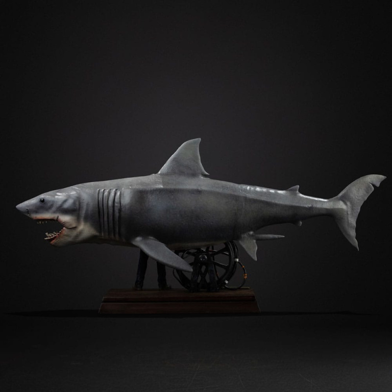 Jaws Deluxe Art Scale Statue 1/10 Steven Spielberg Jaws 50th anniversary 27 cm 4