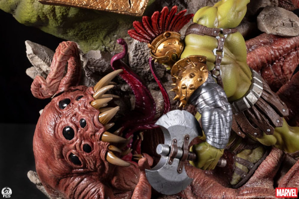 Marvel Fine Art Bust Planet Hulk 56 cm 11